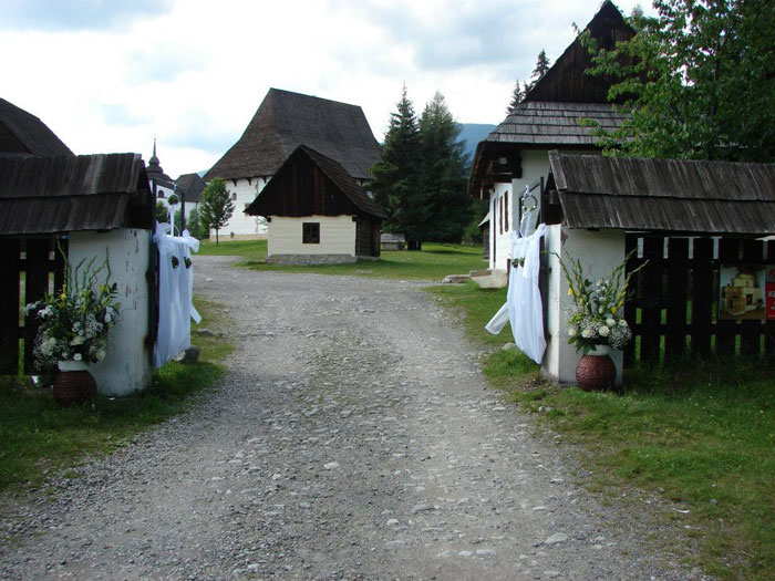 Svadba v skazene Pribylina